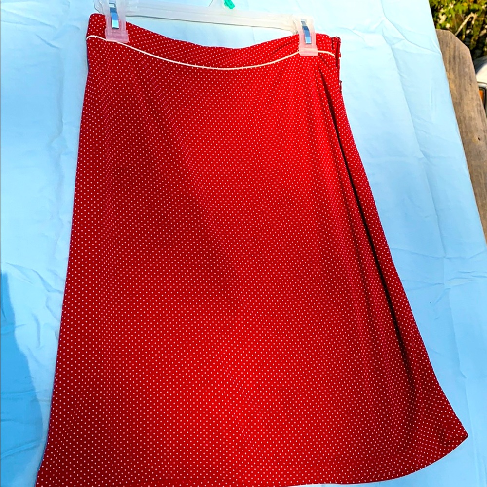 Anne Taylor skirt Size 2